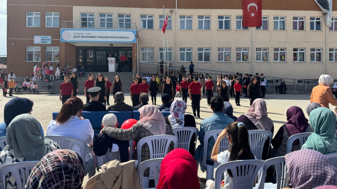 23 Nisan Ulusal Egemenlik ve Çocuk Bayramını coşkuyla kutladık.